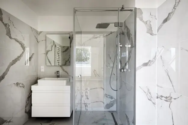 Staune Immobilien Badezimmer